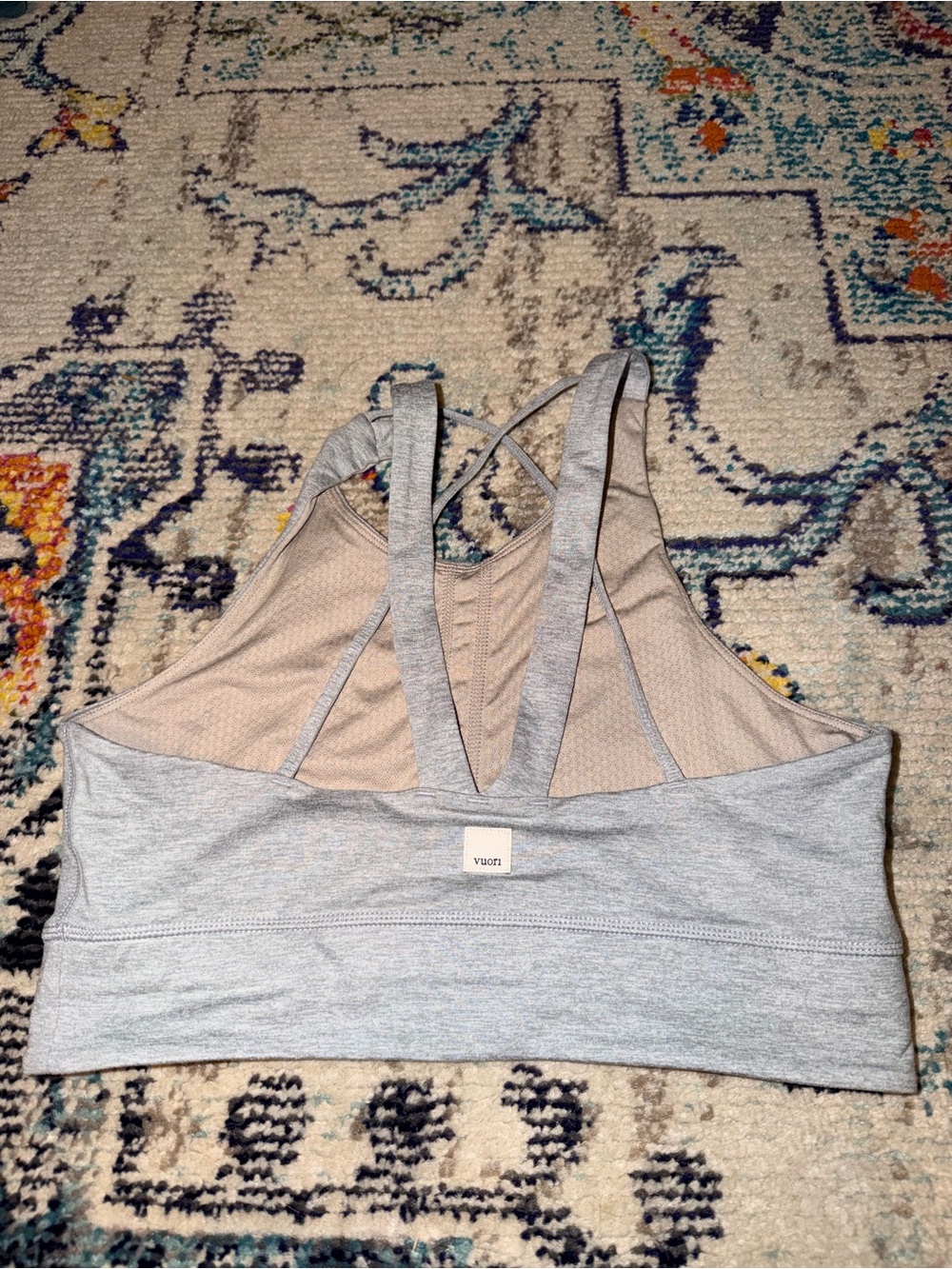 vuori sports bra
